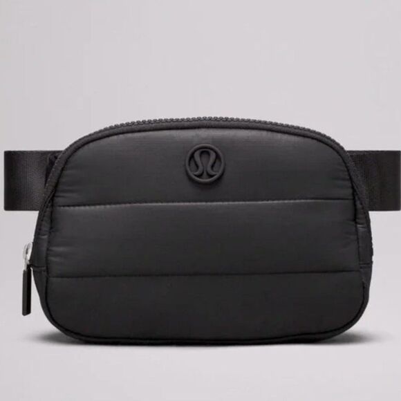 Lululemon Wunder Puff Everywhere Belt Bag 1L in Black SADDLE BAG FANNY PACK NWT - Picture 3 of 11